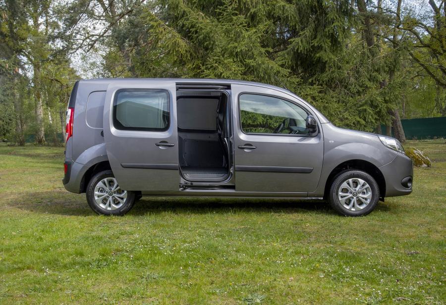  Nissan NV250 L2 Van 2019 года  (EU) (фото 26 из 39)